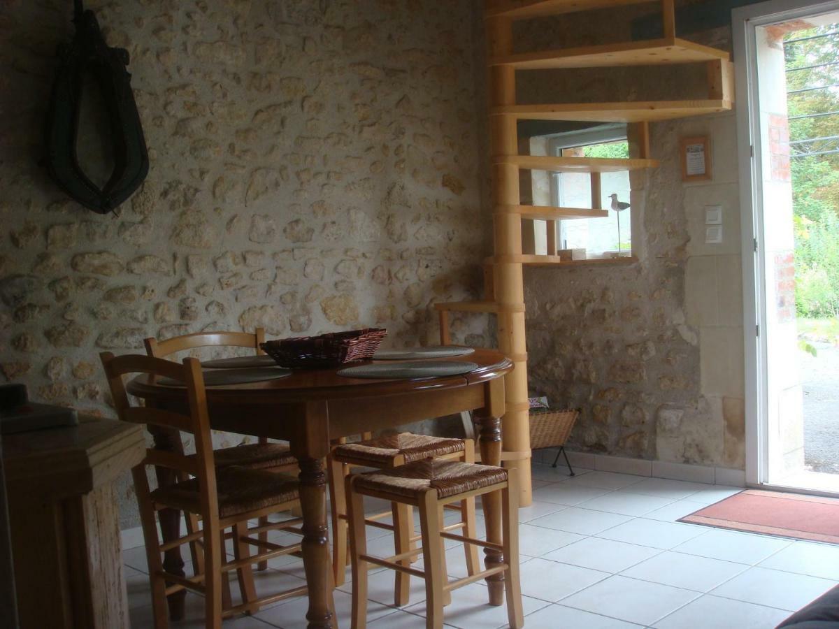 Chambres D'Hotes Le Clos De La Touche Cheillé エクステリア 写真